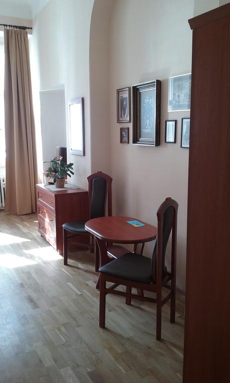 Pension Karlova Praga Habitación foto